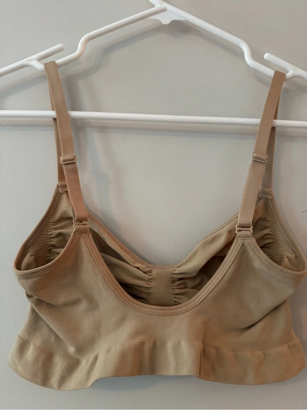SKIMS Seamless Wireless Bralette in Tan